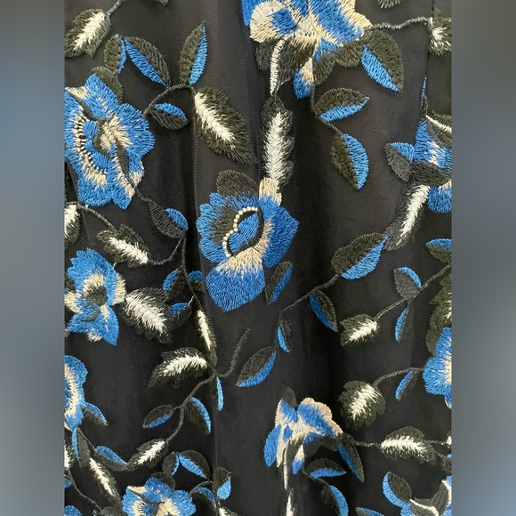 Bardot Sapphire Floral Midi  Dress - 4‎ - Picture 9 of 12